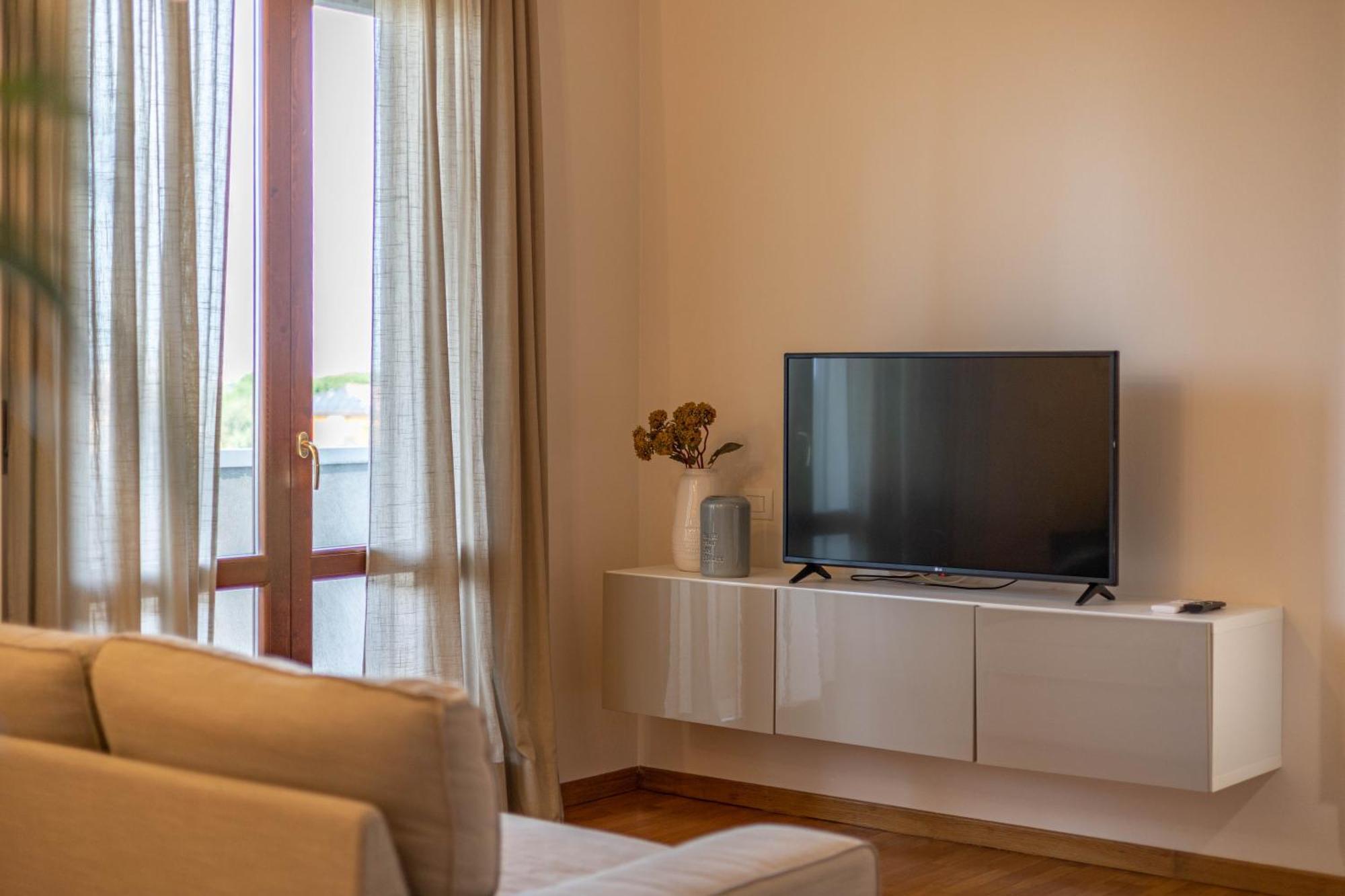 Comforthouse Luxury Vacancy Равенна Екстер'єр фото