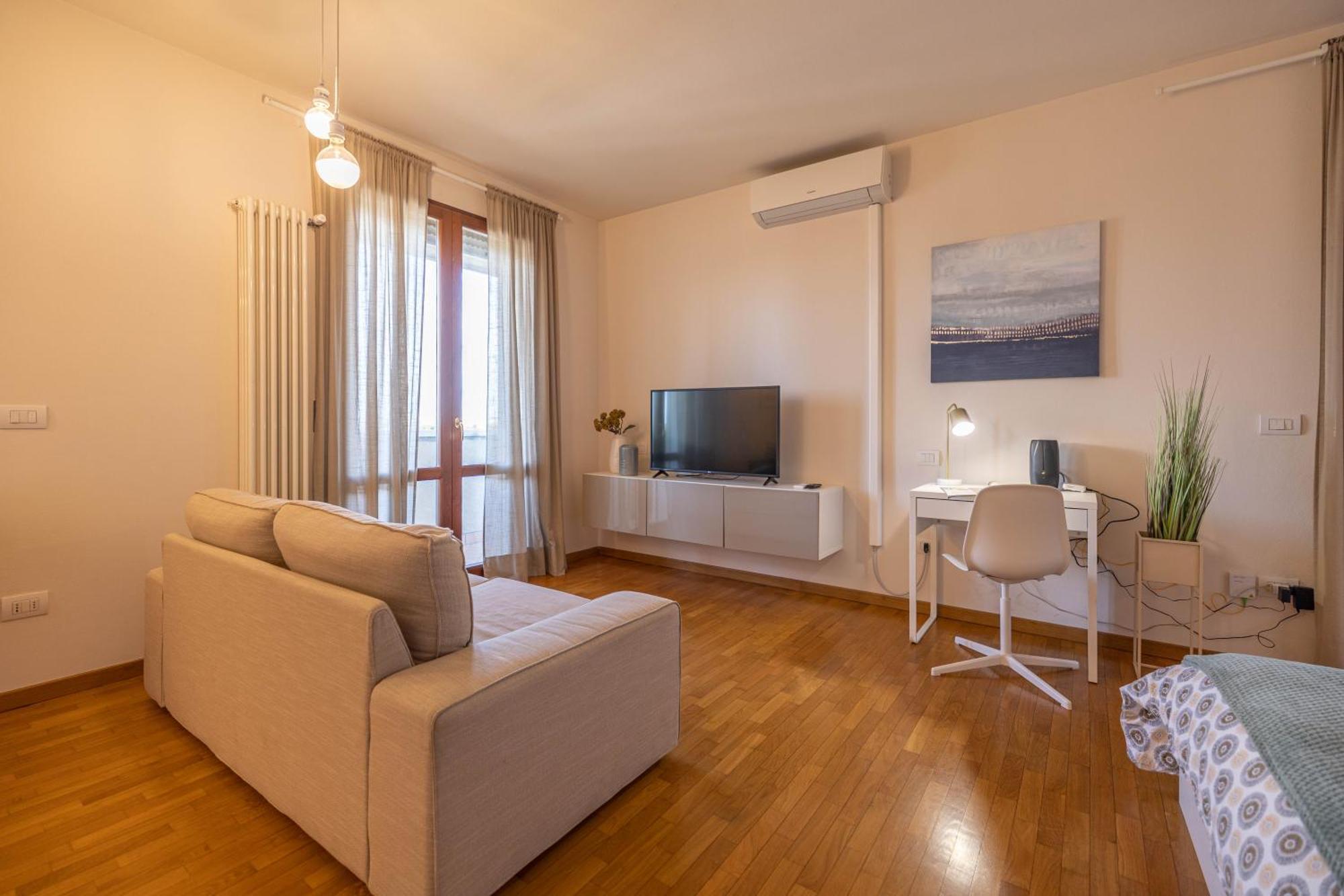 Comforthouse Luxury Vacancy Равенна Екстер'єр фото